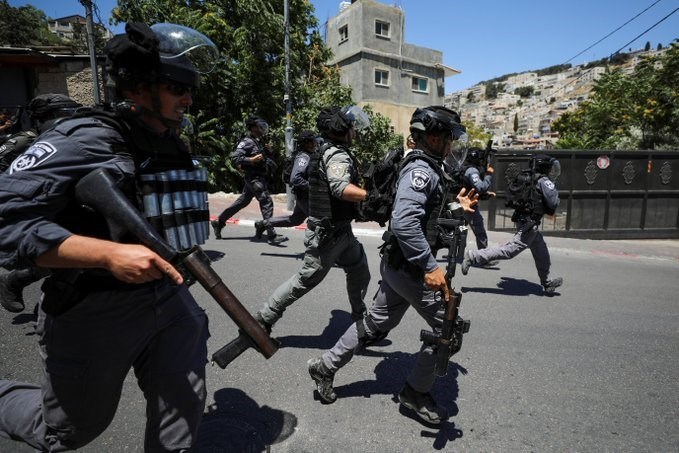 Confrontations with the occupation in the West Bank leave 7 Palestinians injured 