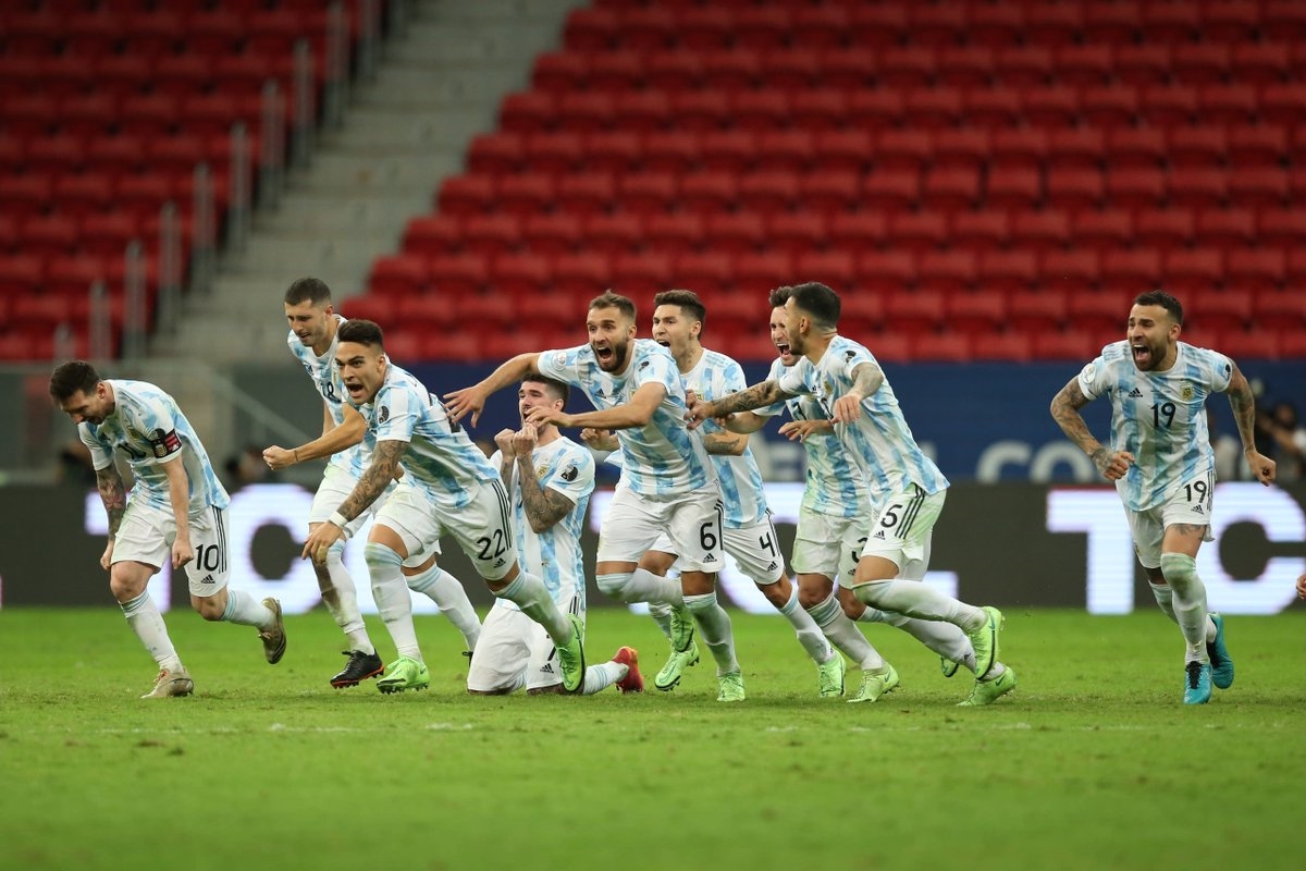 Messi, Neymar in Copa América Finals