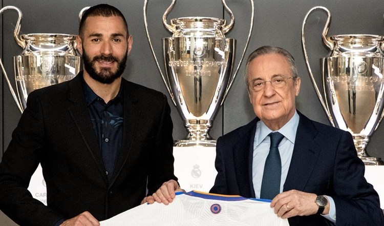 Benzema after renewing his contract.