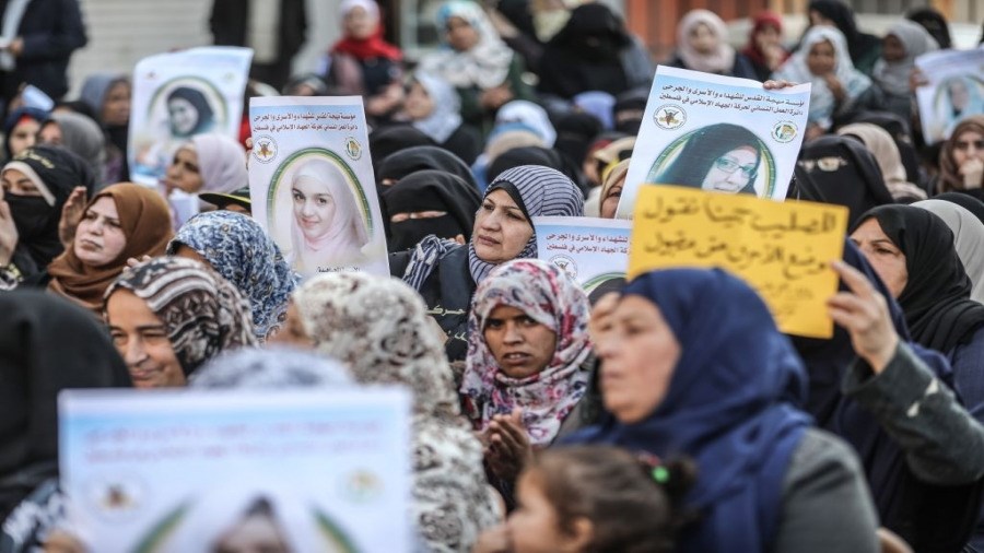 39 women, including 11 mothers, are held captive in Israeli prisons